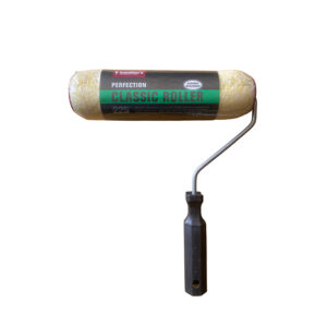 Paint roller with handle